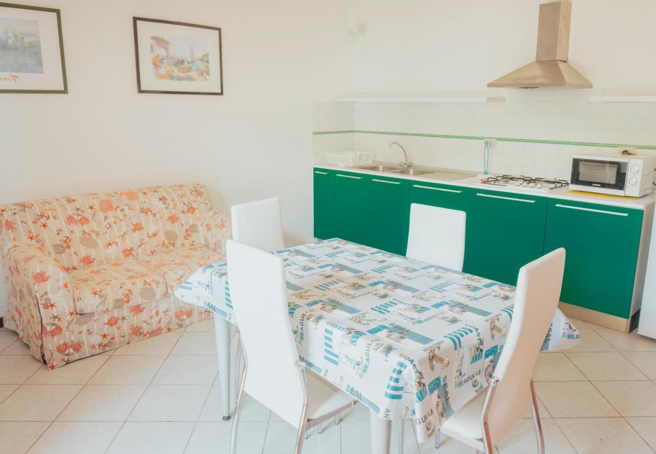 Hotel Villa Rosa Porto Azzurro Ngoại thất bức ảnh