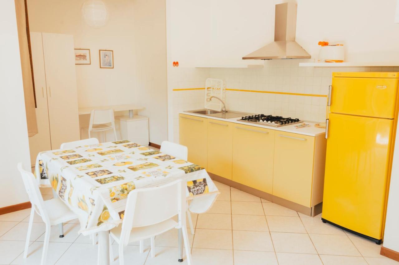 Hotel Villa Rosa Porto Azzurro Ngoại thất bức ảnh