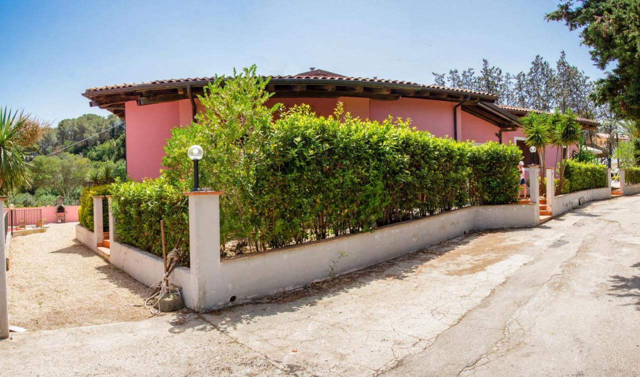 Hotel Villa Rosa Porto Azzurro Ngoại thất bức ảnh