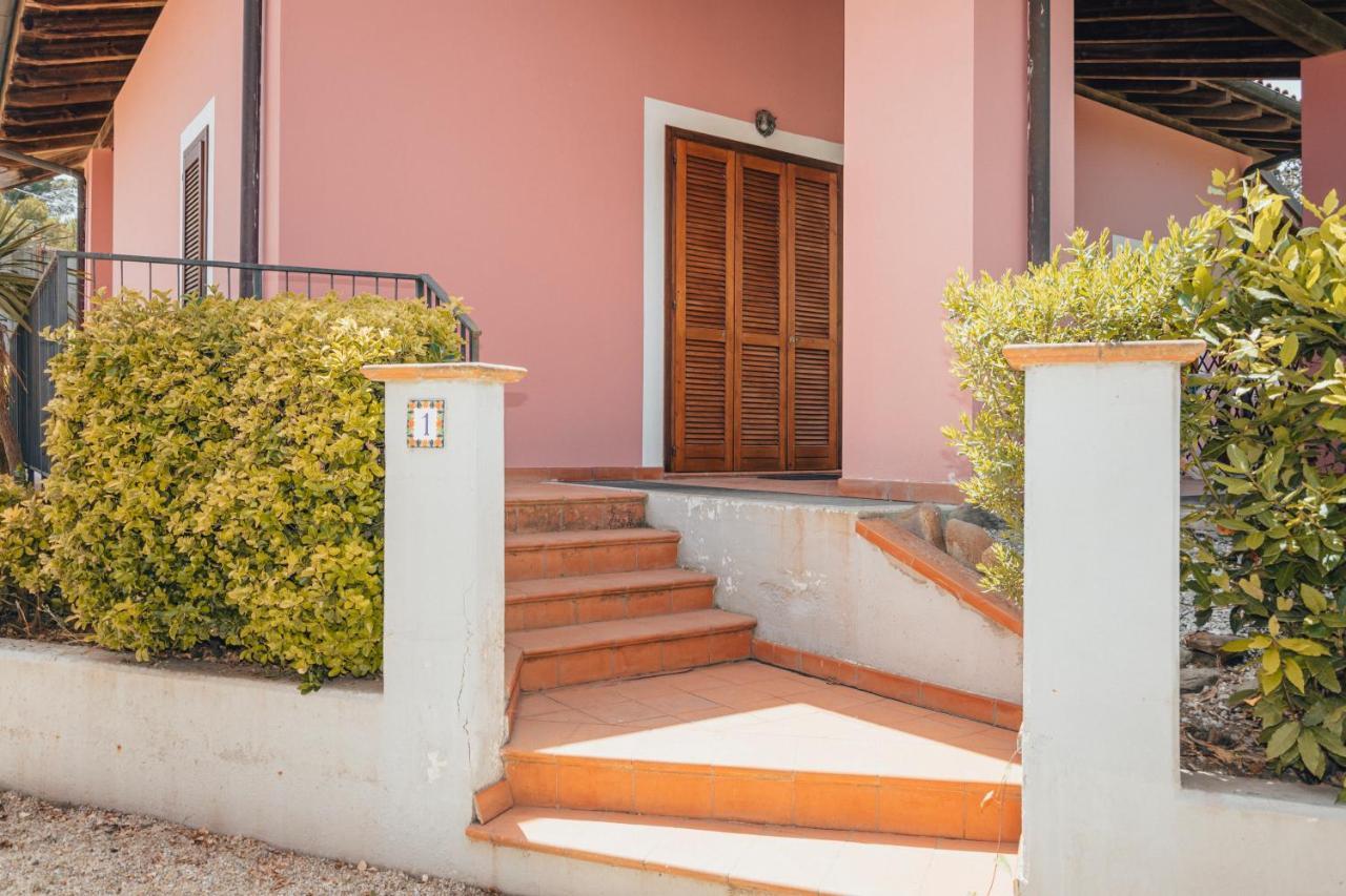 Hotel Villa Rosa Porto Azzurro Ngoại thất bức ảnh