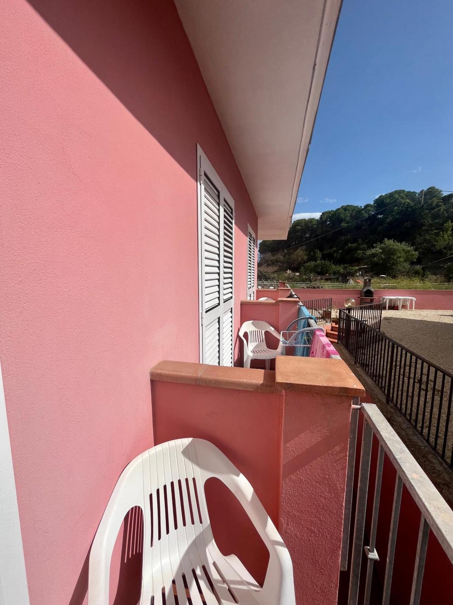 Hotel Villa Rosa Porto Azzurro Ngoại thất bức ảnh