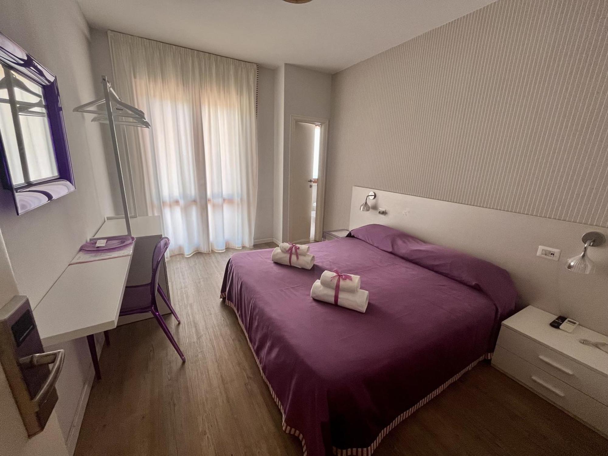Hotel Villa Rosa Porto Azzurro Ngoại thất bức ảnh