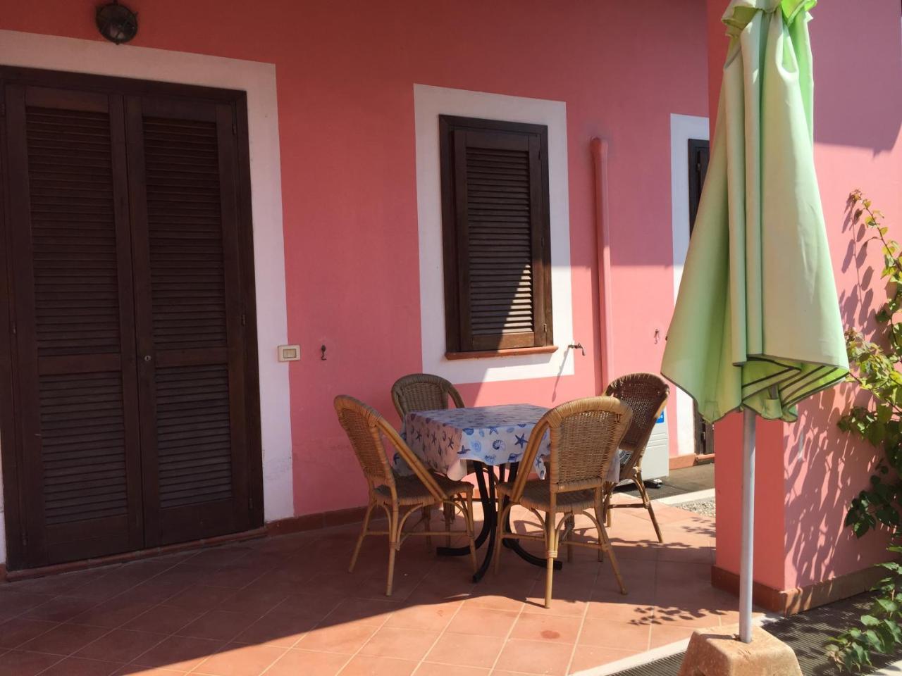 Hotel Villa Rosa Porto Azzurro Ngoại thất bức ảnh